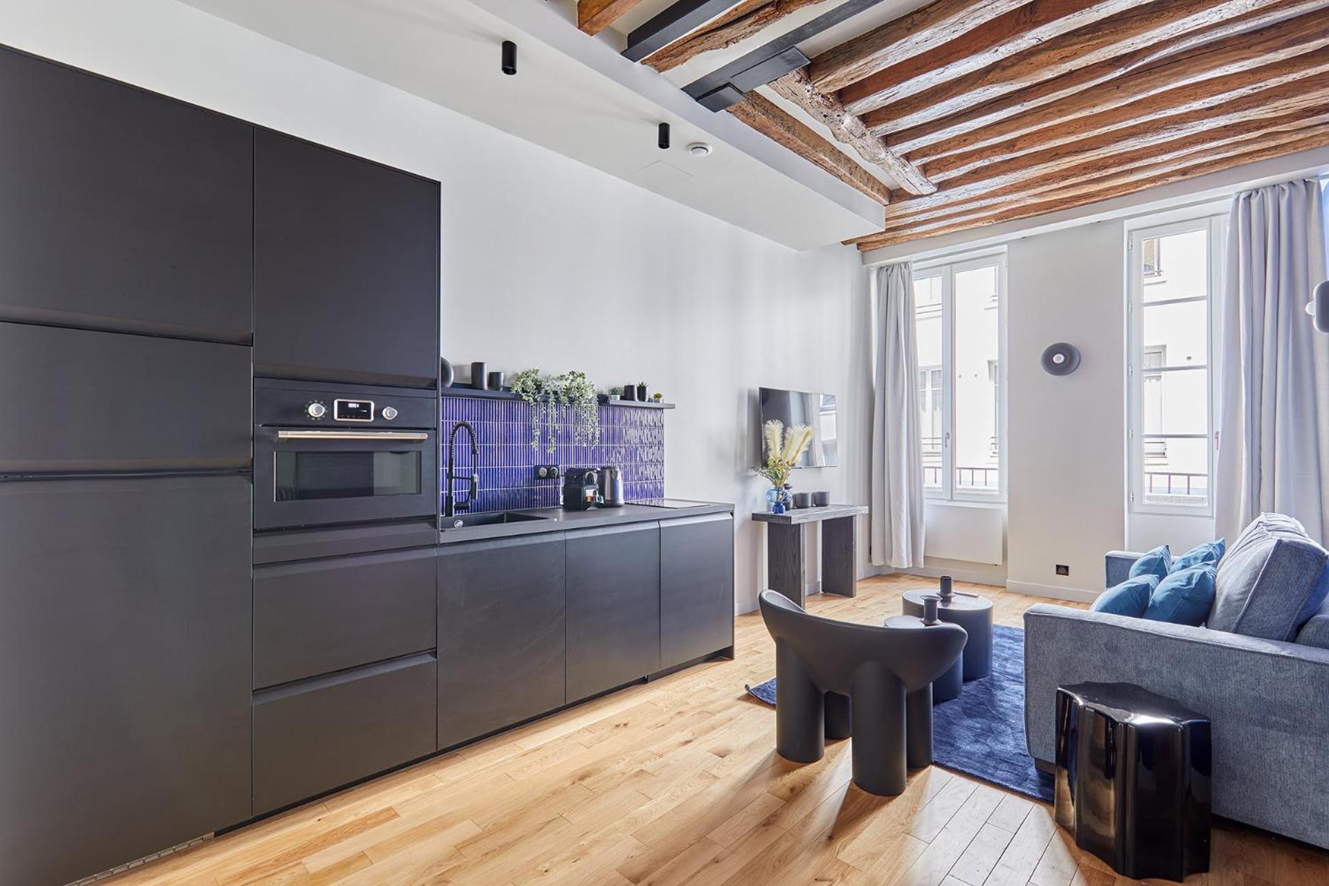 Charming 1 Bedroom By Prestige